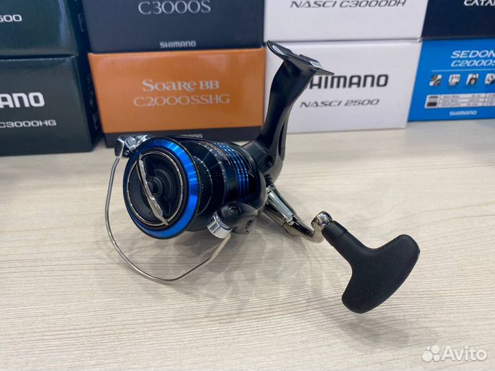 Катушка Shimano 22 Nexave 4000