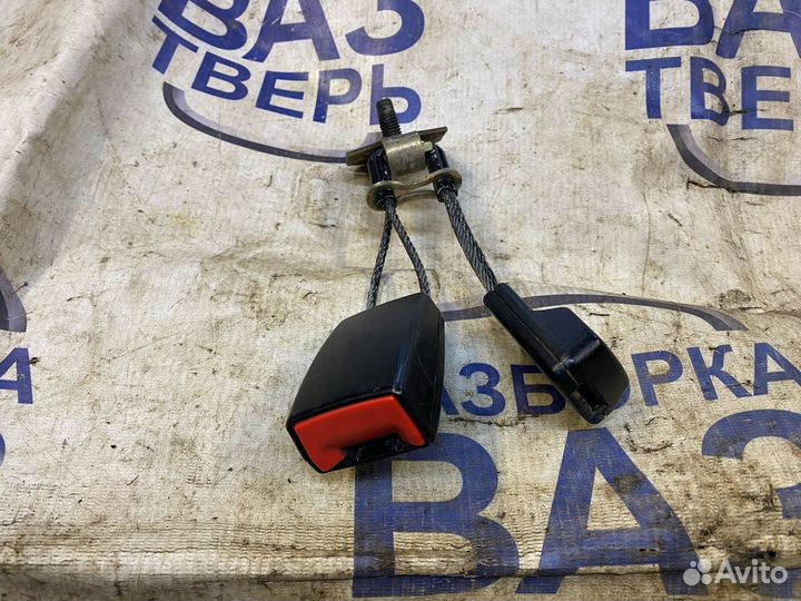 Защёлка задняя Мондео 2