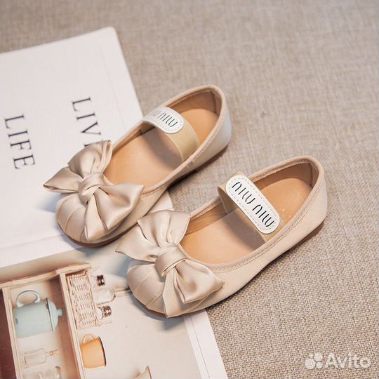 Туфельки для девочки