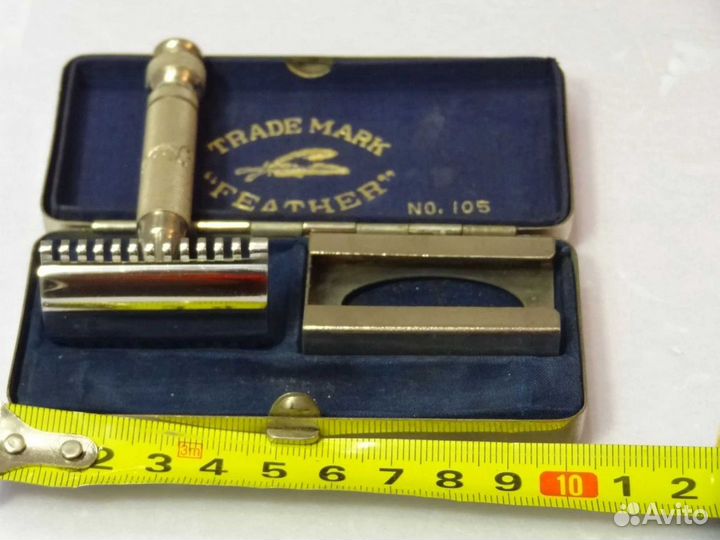 Бритвенный станок Feather (Япония)