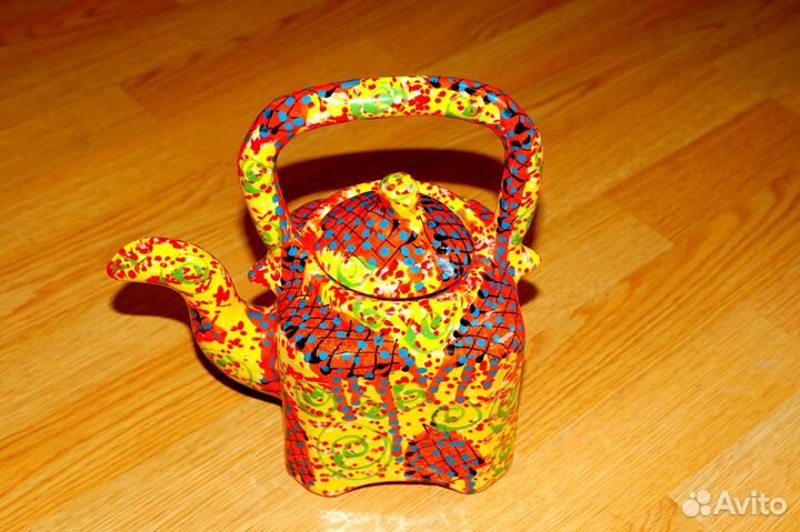 Чайник глиняный новый,ручной работы