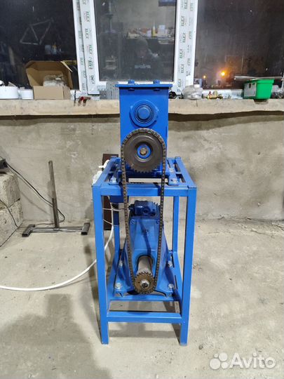 Блок усиления профильной трубы (станок)