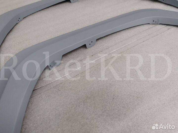 Уширители toyota rav 4 с 2019 г стиль TRD