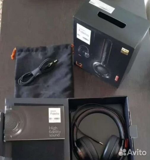 Наушники Phillips fidelio L2