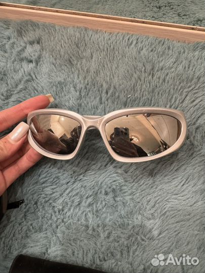 Солнцезащитные очки женские