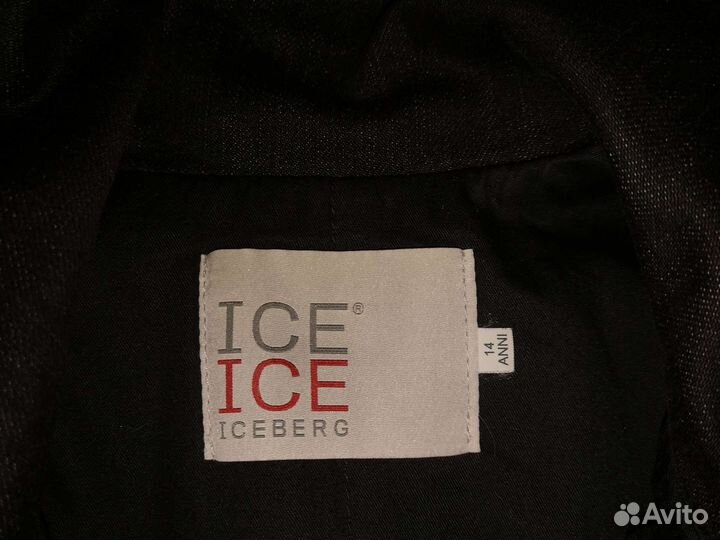Куртка джинсовая Iceberg. Демисезон р. XS. Италия