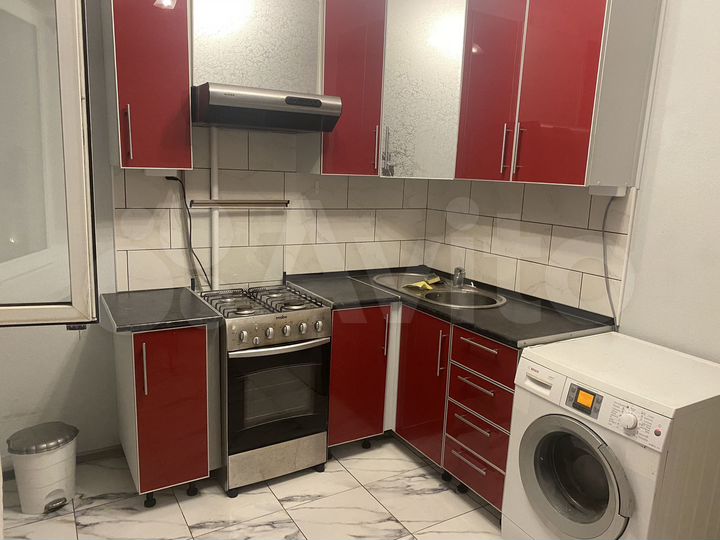 2-к. квартира, 60 м², 10/14 эт.