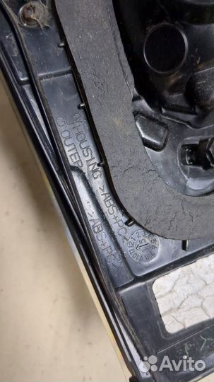 Фонарь крышки багажника Ford Escape 2015, 2017