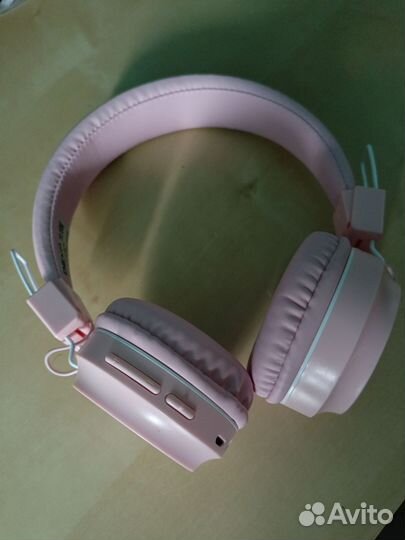 Беспроводные наушники dexp