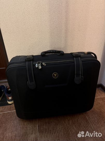 Чемодан roncato