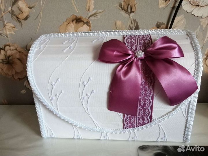 Свадебный сундук для денег