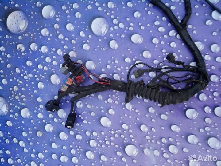 Жгут проводов моторного отсека 8D1971072SR