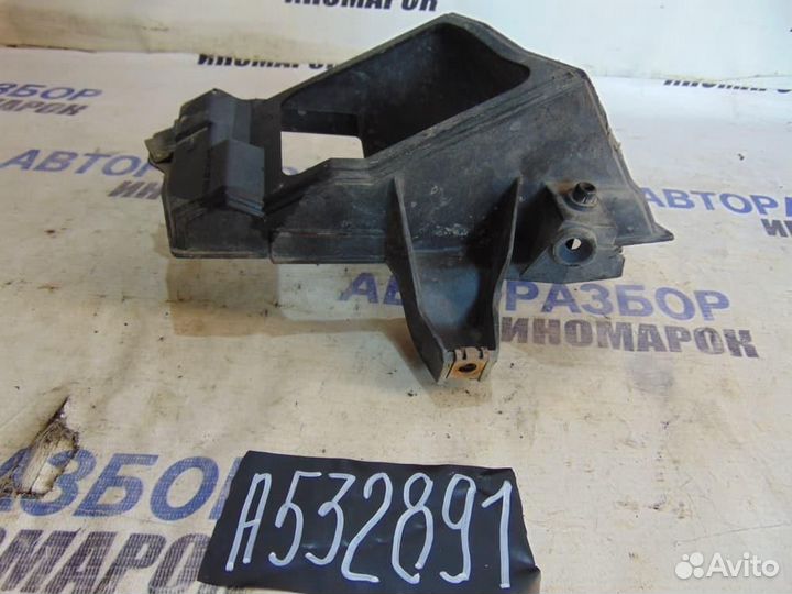 Кронштейн фары противотуманной левой для Toyota Co