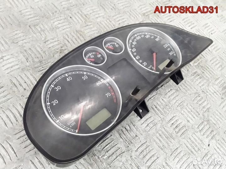 Панель приборов Volkswagen Passat B5+ 3B0920805
