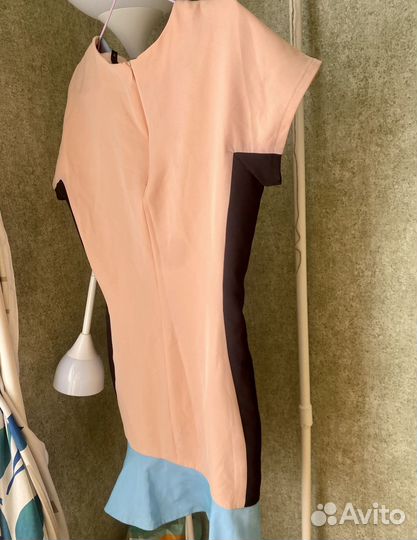 Платье C.H.I.C 44 летнее