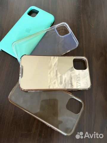 Чехлы на iPhone 11