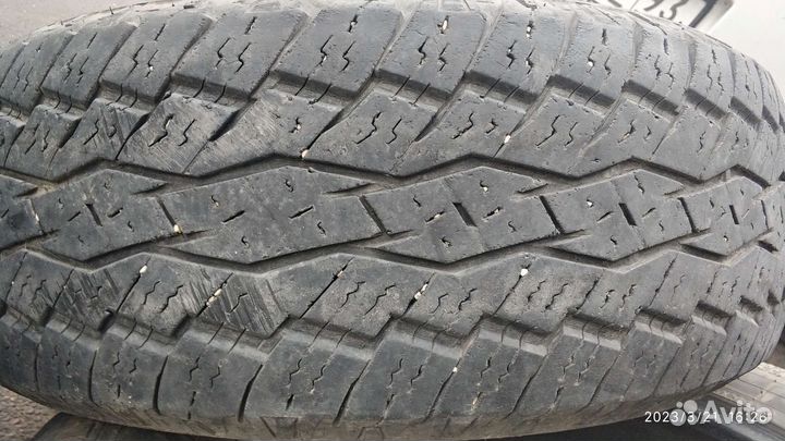 Toyo Open Country A/T 265/65 R17