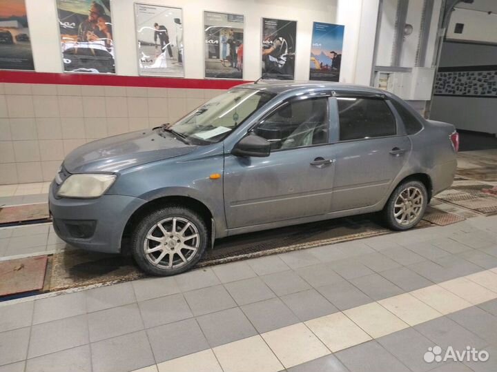 LADA Granta 1.6 МТ, 2015, 136 000 км
