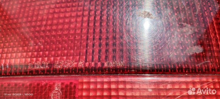 Задний правый фонарь в сборе для Nissan Микра К 10