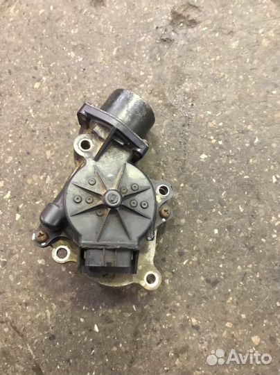 Сервопривод блокировки раздаточной коробки тлк100