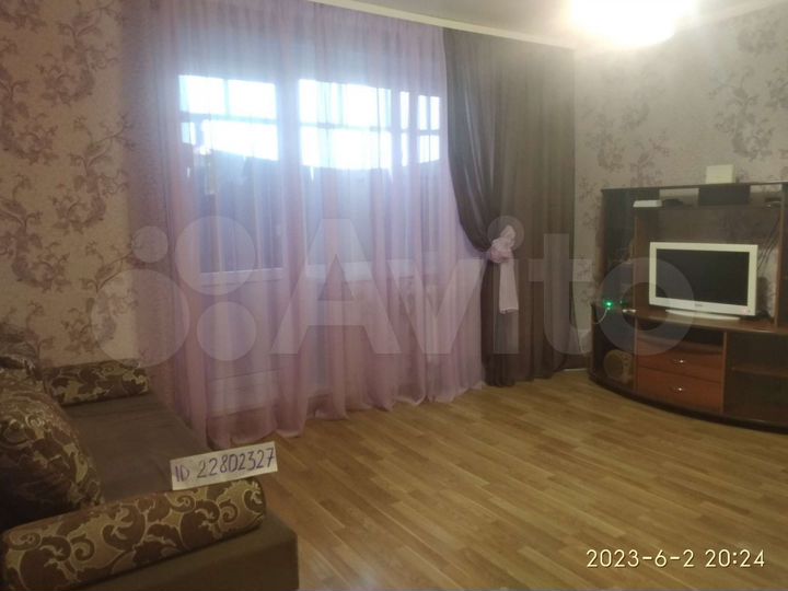 2-к. квартира, 65 м², 4/9 эт.