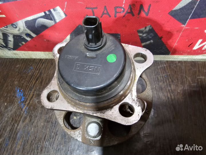 Подшипник задней ступицы Toyota prius 30