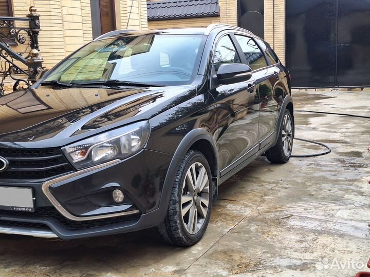 LADA Vesta Cross 1.8 AMT, 2019, 118 000 км