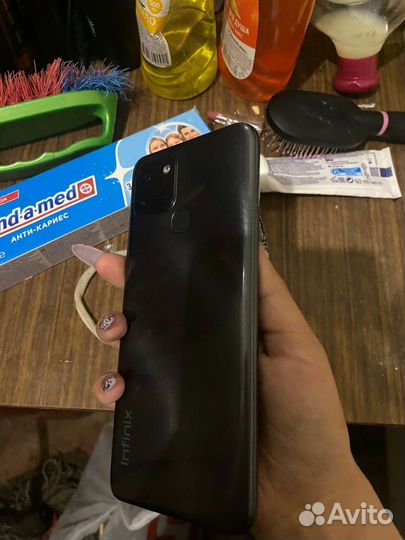 Infinix Smart 6, 2/32 ГБ