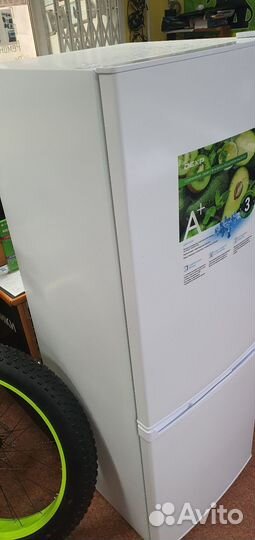 Холодильник 140 см высота