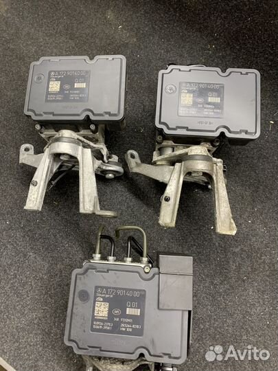 A1729014000 Блок ABS Mercedes C W204, 2012г