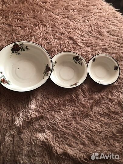 Миски эмалированные и пластиковые(таз) СССР