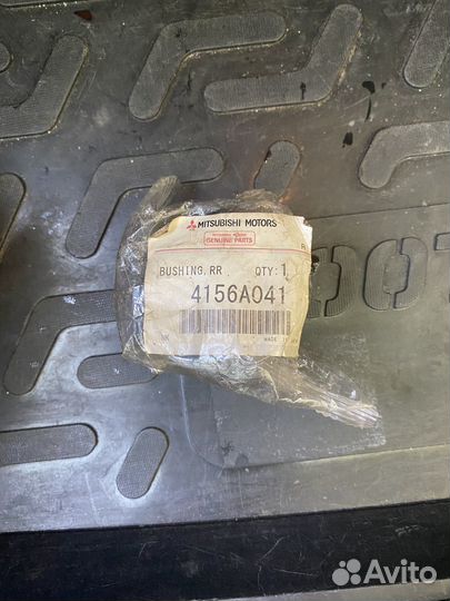 Запчасти pajero 4