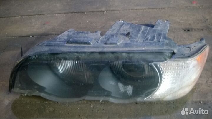 BMW E53 X5 фара левая 2002