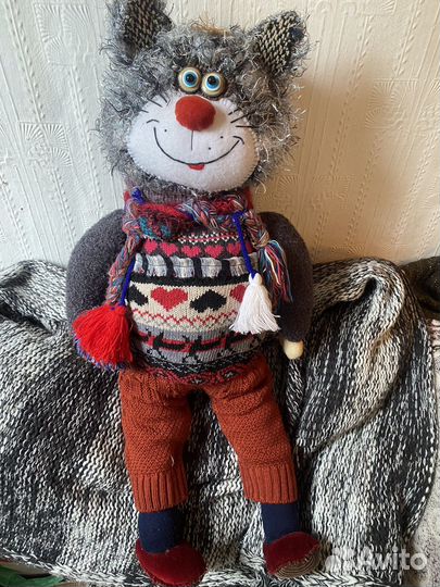 Интерьерная игрушка вязаная