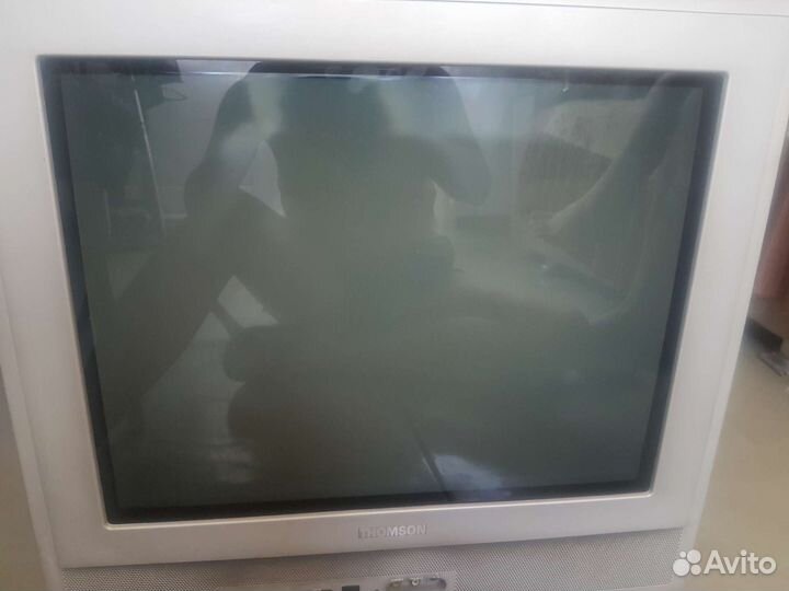 Телевизор Thomson б/у