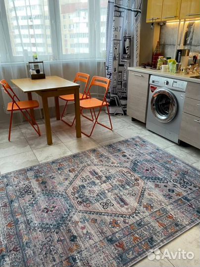 Ковер для современного интерьера. Новый, без ворса