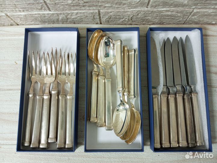 Наборы ложек, вилок и ножей