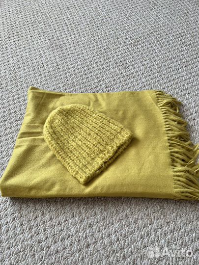 Женский шарф и шапка