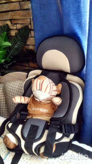 Бескаркасное автокресло