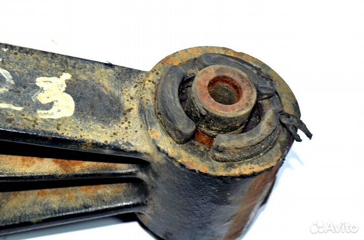 Кронштейн кабины, передний правый volvo VNL 780 (0