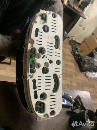 Панель приборов Hyundai Elantra 3 2004