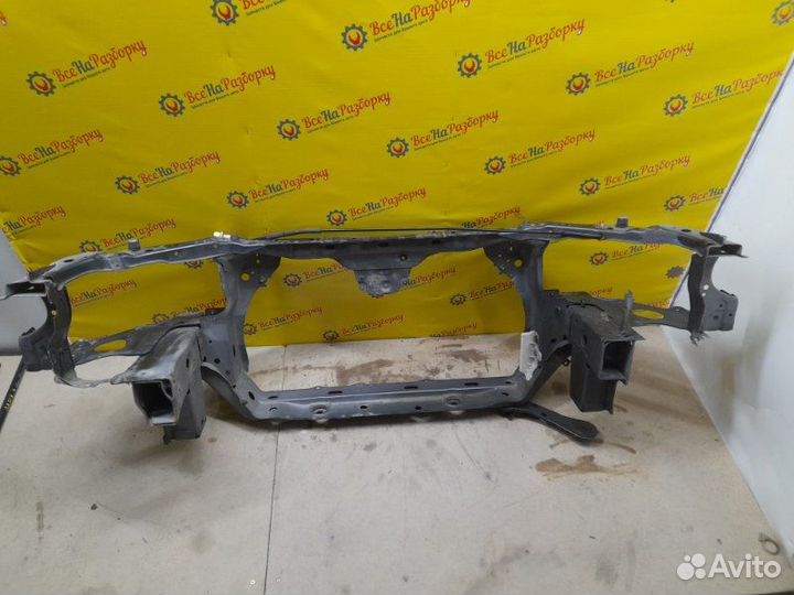 Рамка радиатора Honda Accord 7