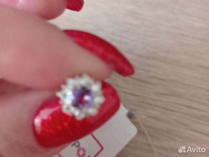 Серьги гвоздики