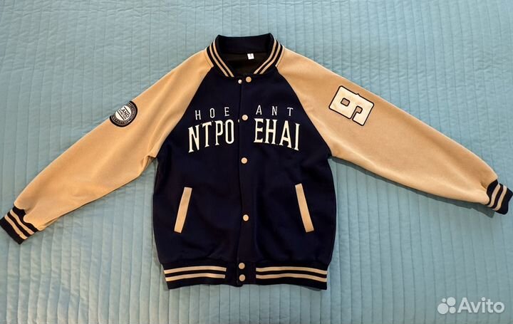 Куртка бомбер на 152 см