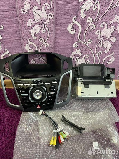 Головное устройство на Ford Focus 3 от Sony
