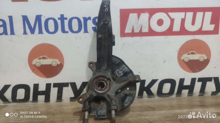 Правый передний кулак mazda 6 2009 GH