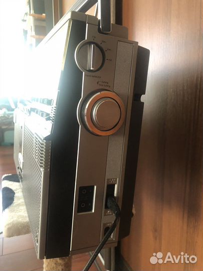 Магнитафон Шарп 555