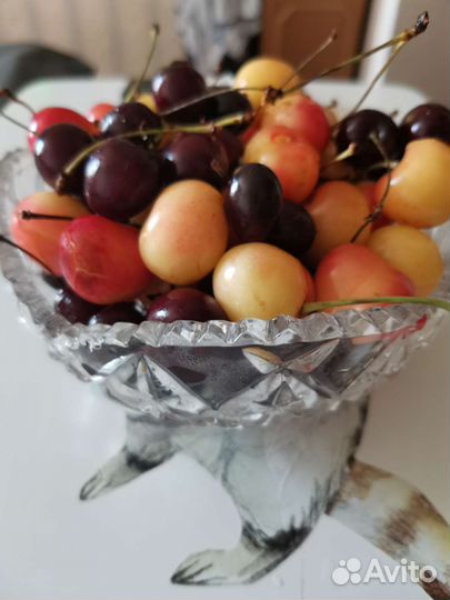 Хрустальная ваза