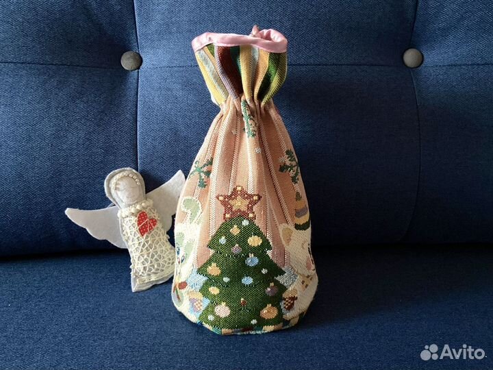 Мешочек для новогодних подарков из гобелена