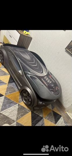 Кровать машина